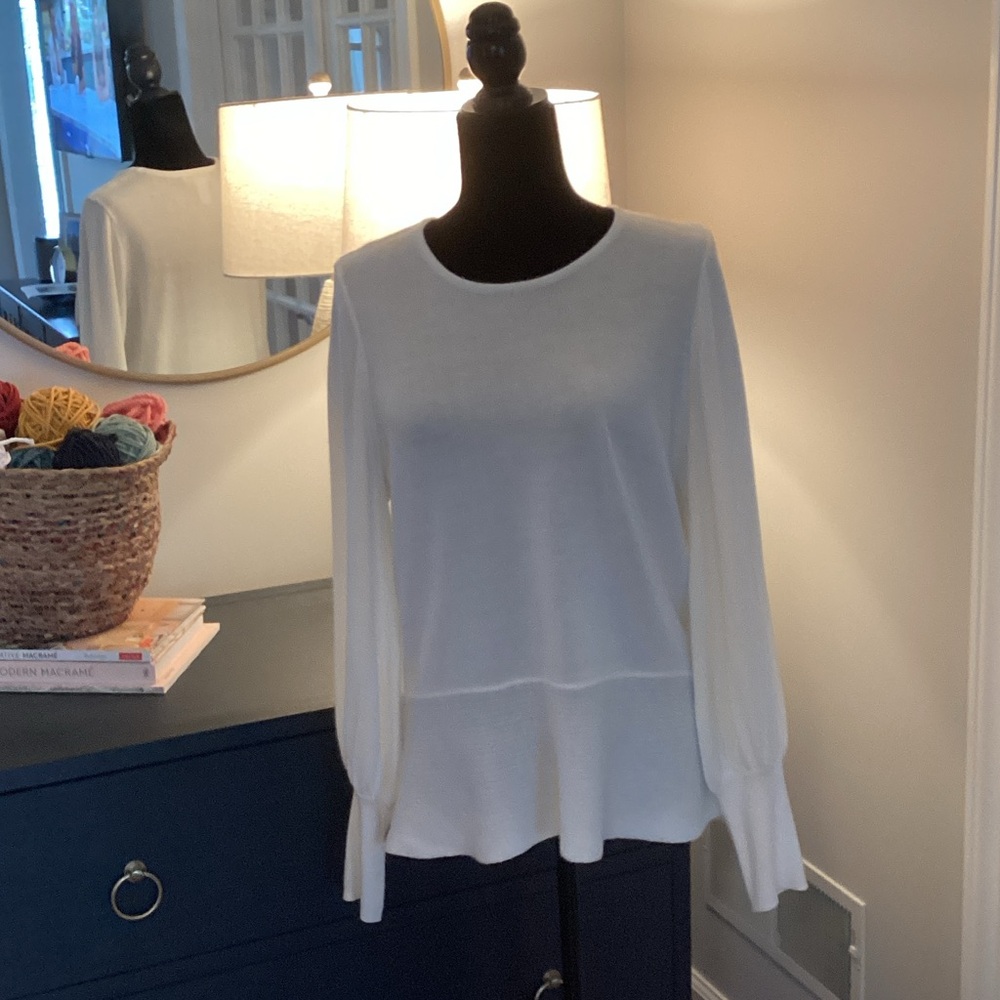 Design History White Crew Neck Sweater